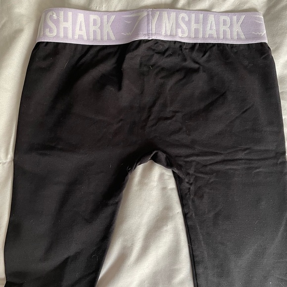 Black / purple gym shark leggings - Picture 2 of 2